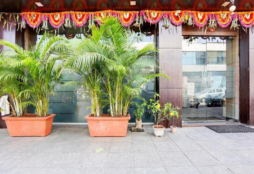 ホテル O Yatri Yadgar