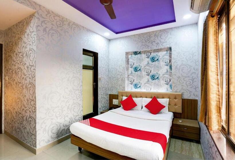 ホテル O Yatri Yadgar