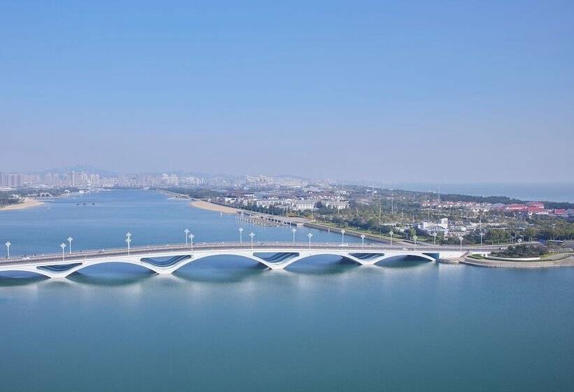 בית מלון כפרי Sheraton Rizhao