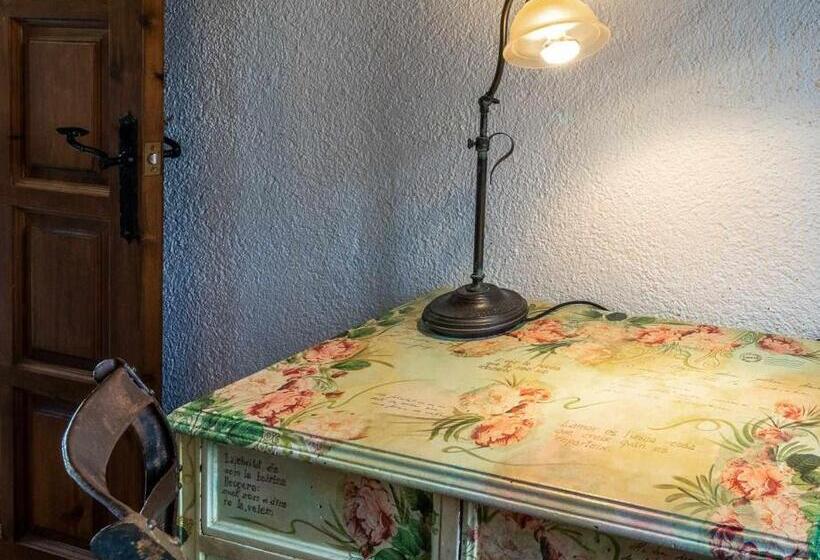 Mas Casalliques Masovería En El Término De Rupit I Pruit