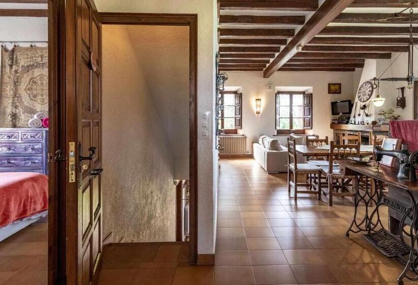 Mas Casalliques Masovería En El Término De Rupit I Pruit