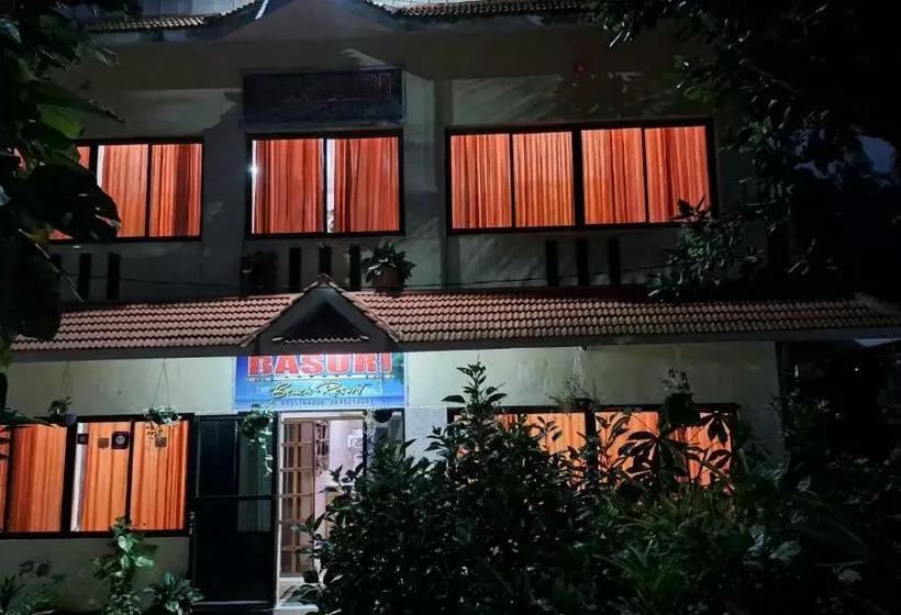 Pension  Basuri Beach Resort