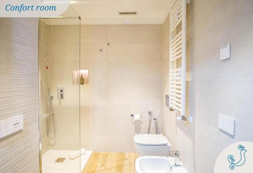 Пансион Karú Suites