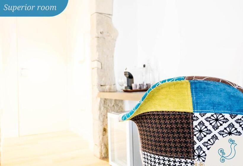 Пансион Karú Suites