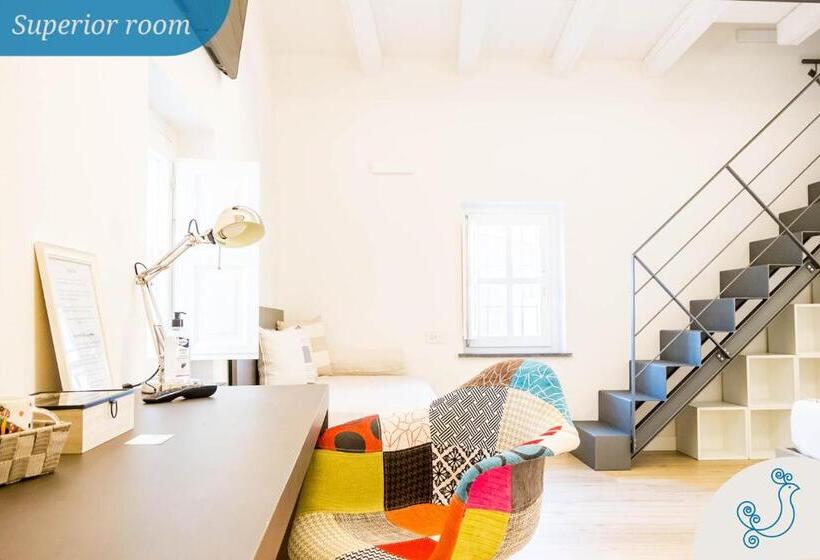 Пансион Karú Suites