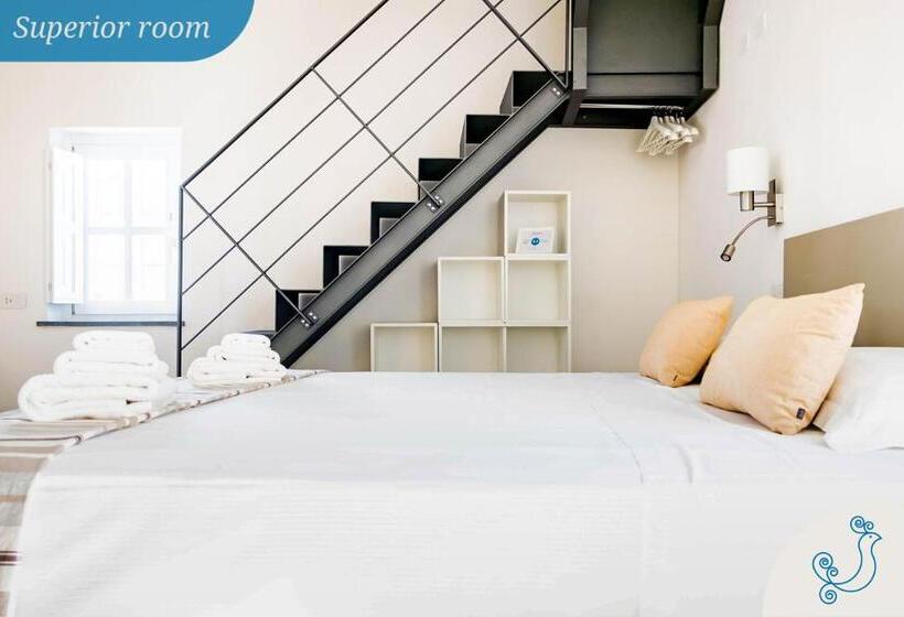 Пансион Karú Suites