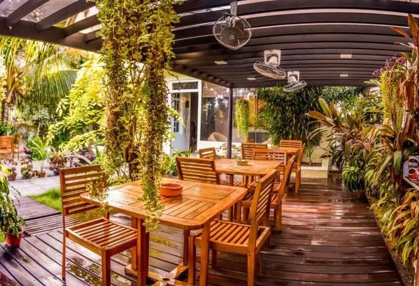 پانسیون La Cabana, Maamigili