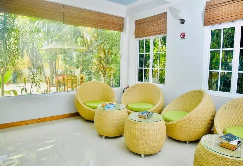 پانسیون La Cabana, Maamigili