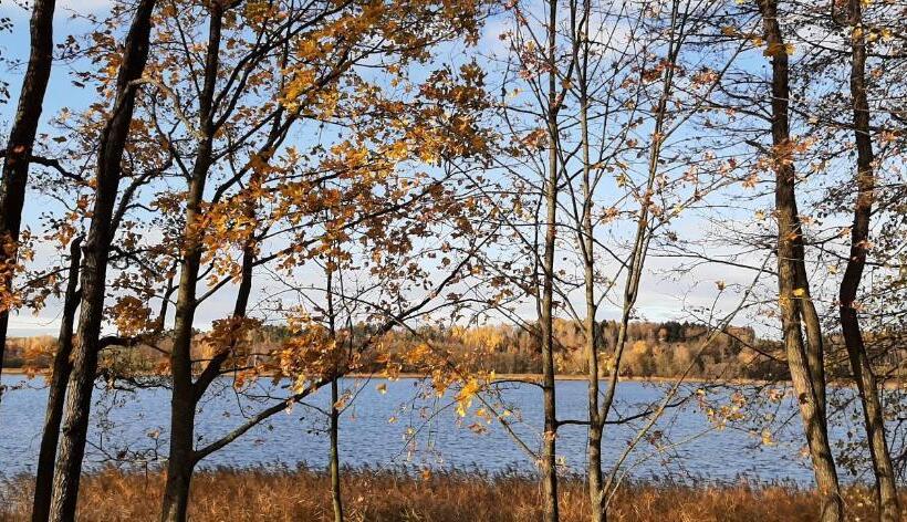 Vila Galadusis Prie Ežero