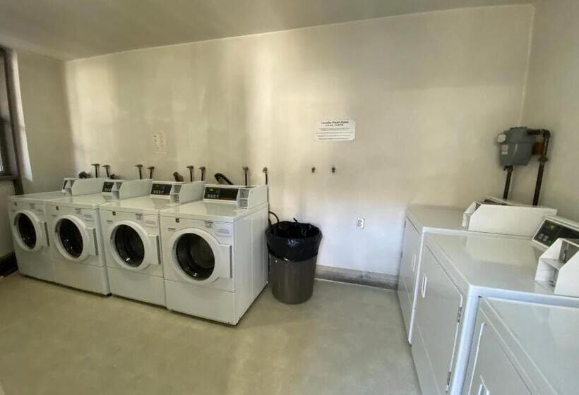 Mammoth Awesome Location 1 Min To Shuttles & Food! Toml Cpan 11402