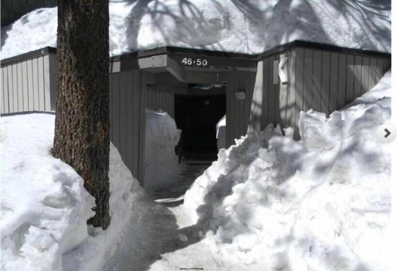 Mammoth Awesome Location 1 Min To Shuttles & Food! Toml Cpan 11402