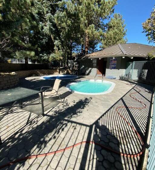 Mammoth Awesome Location 1 Min To Shuttles & Food! Toml Cpan 11402