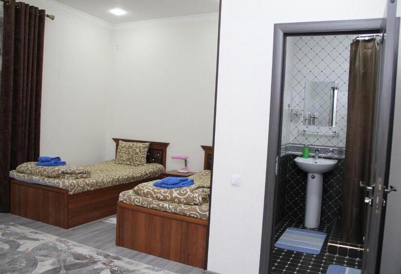 Pension (Hôtel basse catégorie) Chinara Guest House Airport