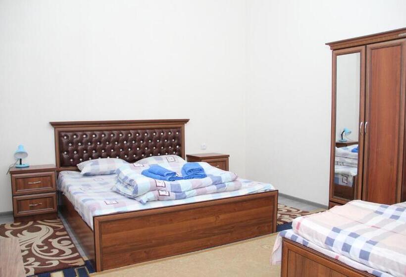 Pension (Hôtel basse catégorie) Chinara Guest House Airport