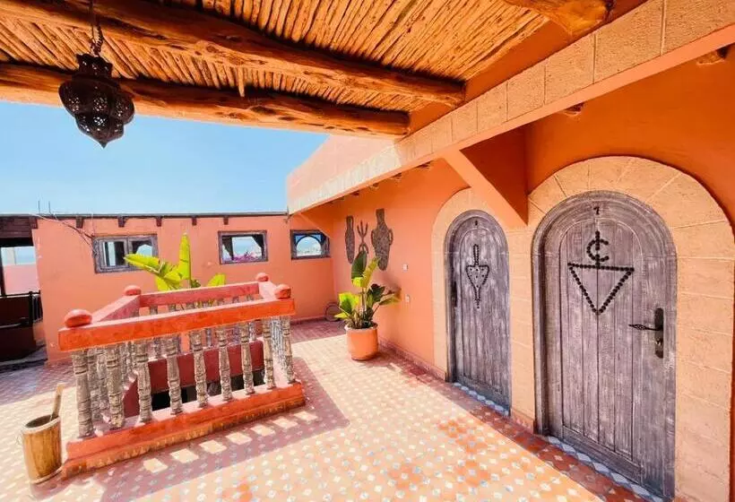 Majatalo Dar Boujdaa