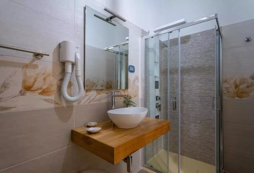 Sunsea Bed And Breakfast