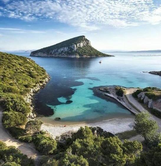 Accogliente Seminterrato A Due Passi Dal Mare
