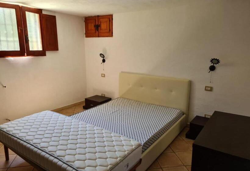 Accogliente Seminterrato A Due Passi Dal Mare