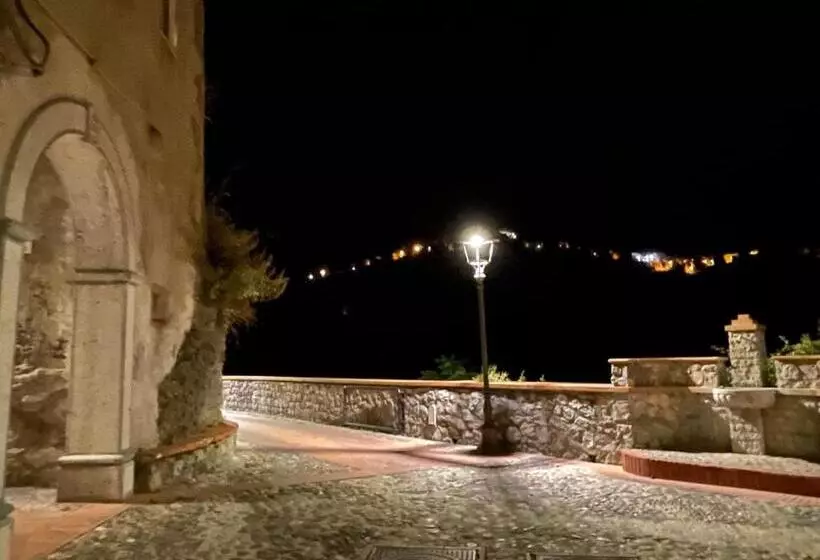 B&b Biancamano