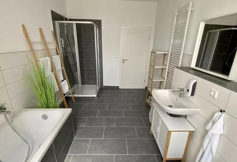 Discovair   Eisenach Karl14   Vollausgestattete Apartments Mit Netflix In Der Fussgängerzone