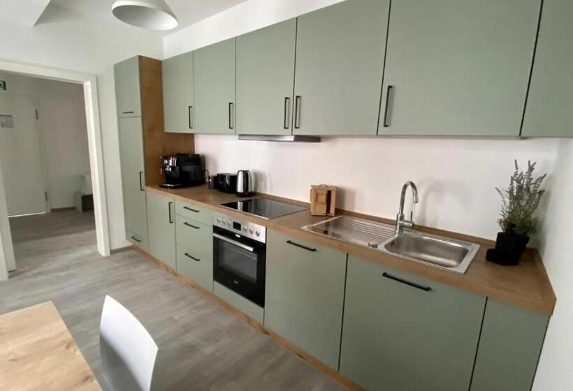 Discovair   Eisenach Karl14   Vollausgestattete Apartments Mit Netflix In Der Fussgängerzone