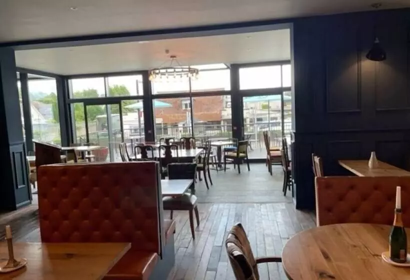 ホテル Loch Lomond