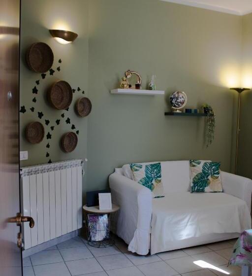 La Ringhiera Tropicale Bilocale Con Parcheggio E Self Check In