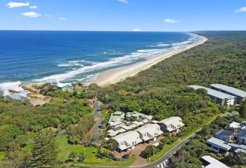 Main Stay   100m To Patrolled Beach, Pool, Wifi, Close To Cafes