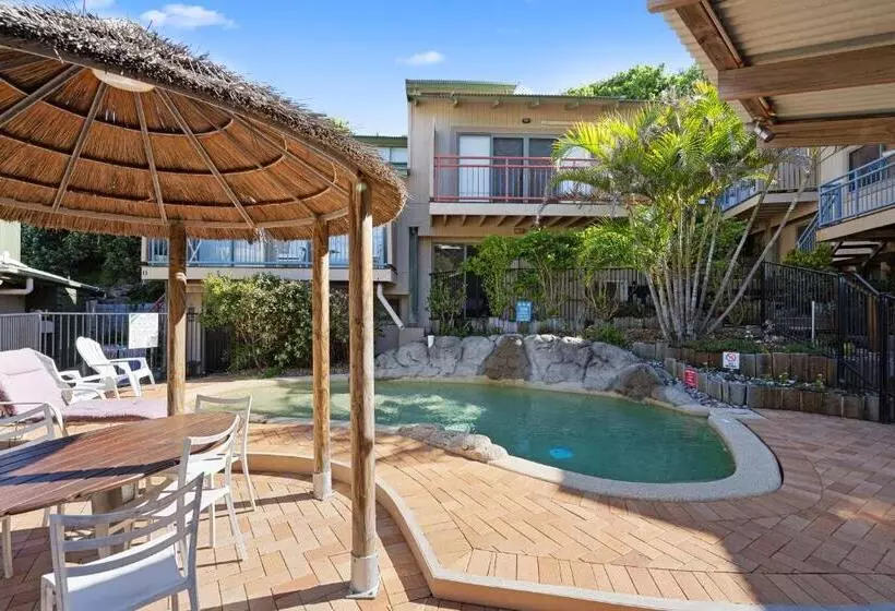 Main Stay   100m To Patrolled Beach, Pool, Wifi, Close To Cafes