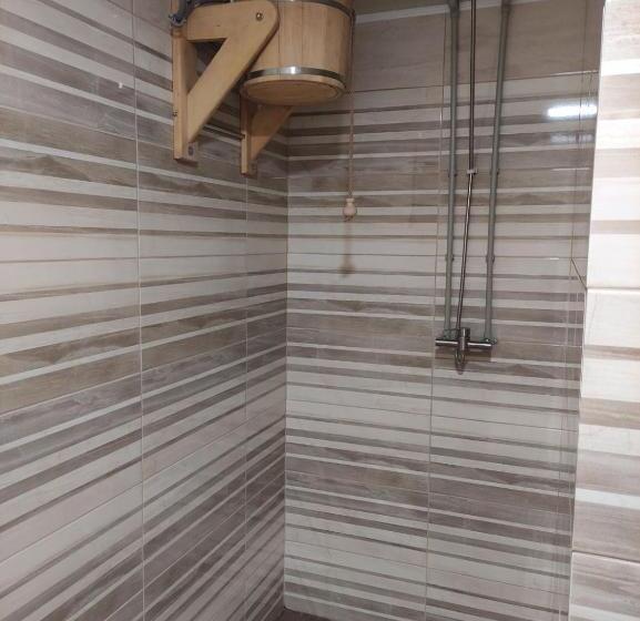 ペンション карпати котедж анастасія