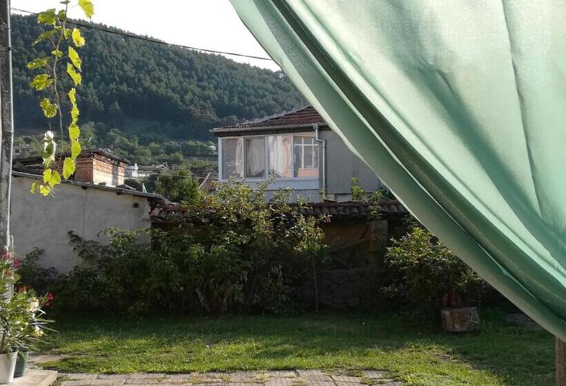 Pension (Hôtel basse catégorie) къща христини