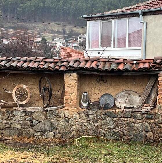 Pension (Hôtel basse catégorie) къща христини