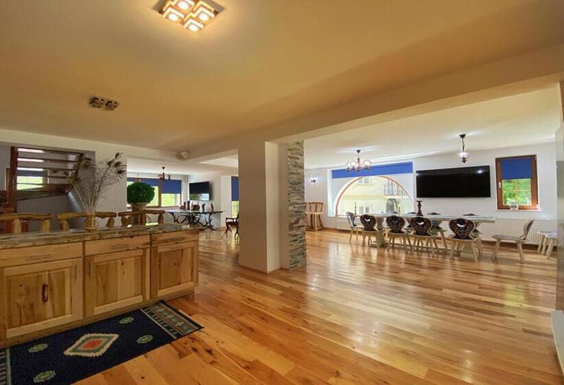 Pensjonat Casa Carmen Sinaia