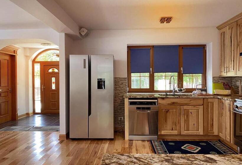 Pensjonat Casa Carmen Sinaia