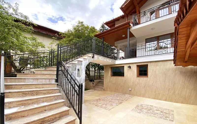 Majatalo Casa Carmen Sinaia