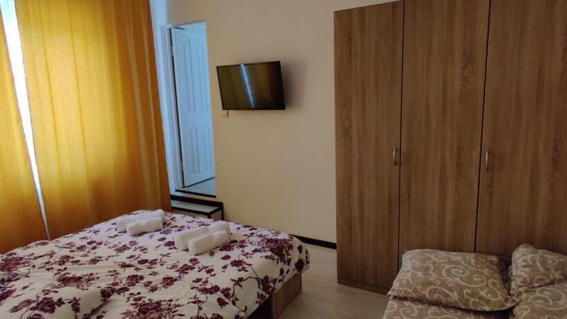 پانسیون Casa Narcisa