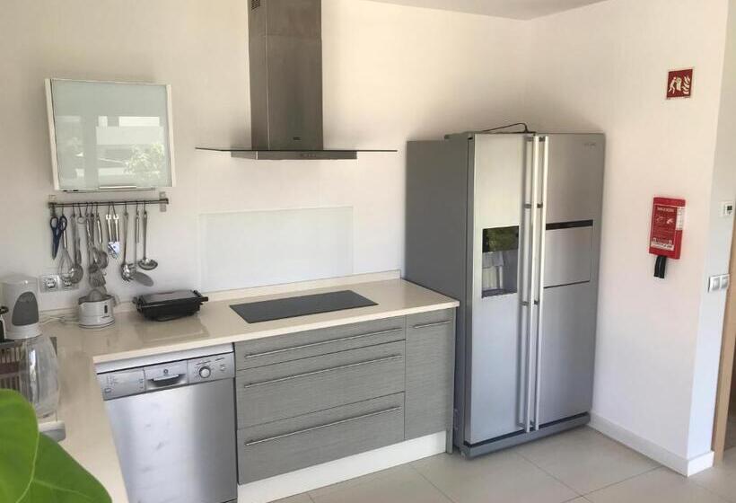 Angeiras Beach House Porto Villa By The Sea