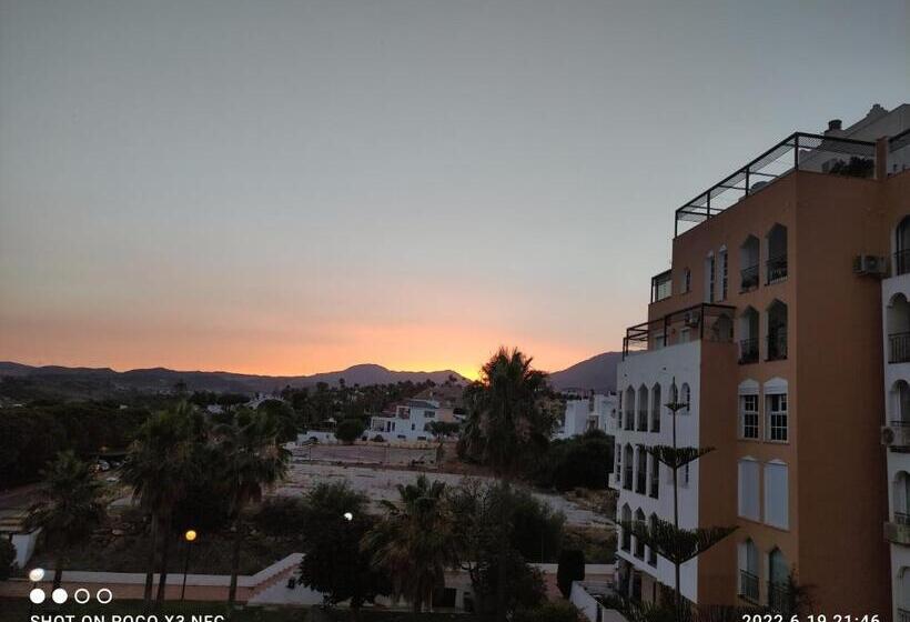 Casa Trebol Parquing Gratis