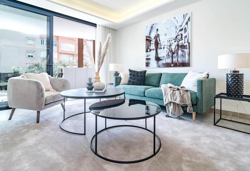 Inf32l  Apotel Infinity By Roomservices