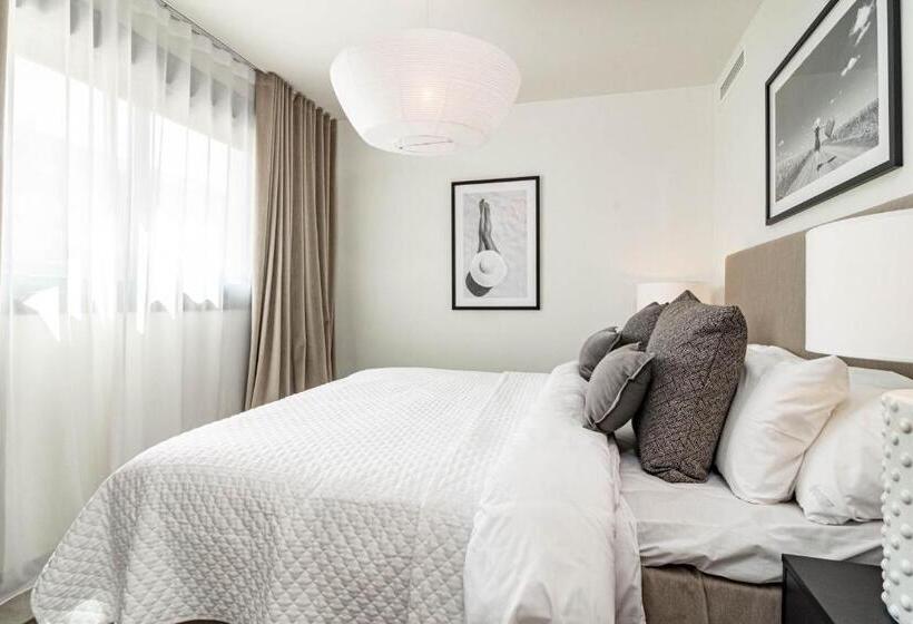 Inf32l  Apotel Infinity By Roomservices