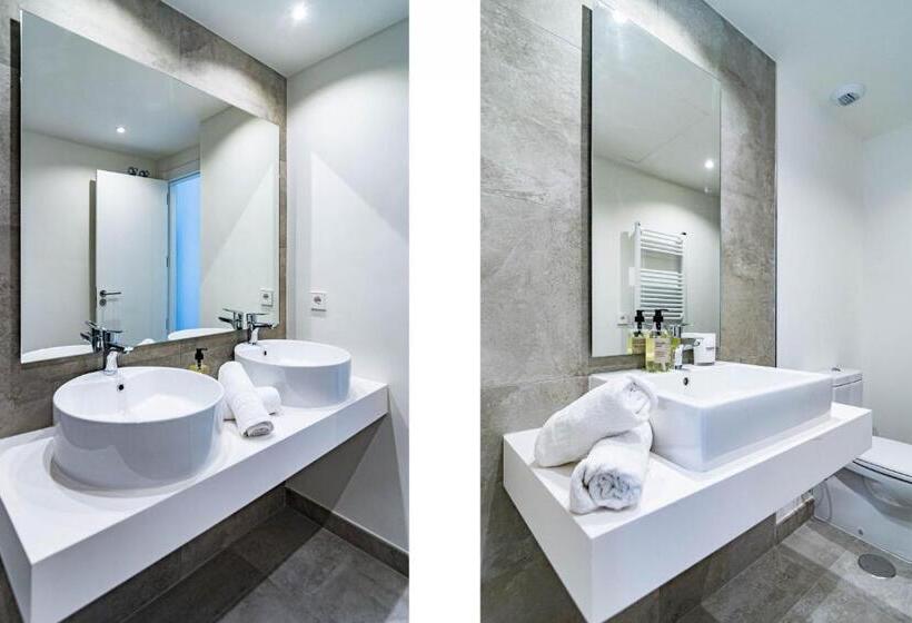 Inf32l  Apotel Infinity By Roomservices