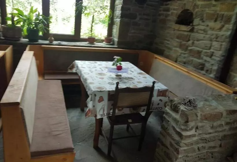 Majatalo дургунската къща  Durgunskata Kashta