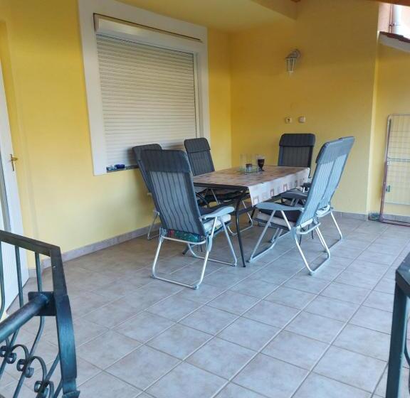 펜션 Gästehaus Neumann