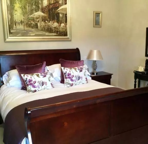 Tullybeggs B&b