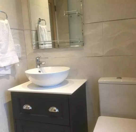 Tullybeggs B&b