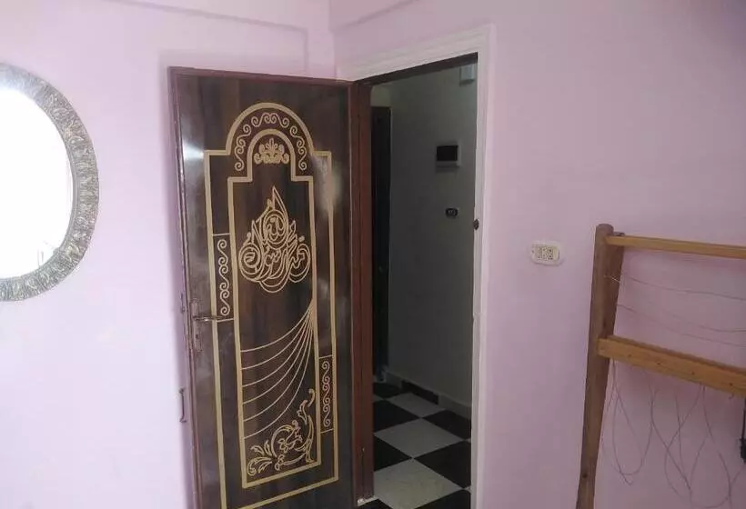 شقة فندقية   برج نجمة القصر