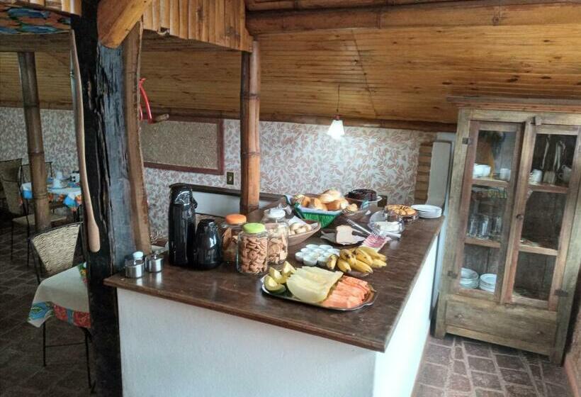 הוסטל Pousada Sobradinho 300m Do Centro Histórico