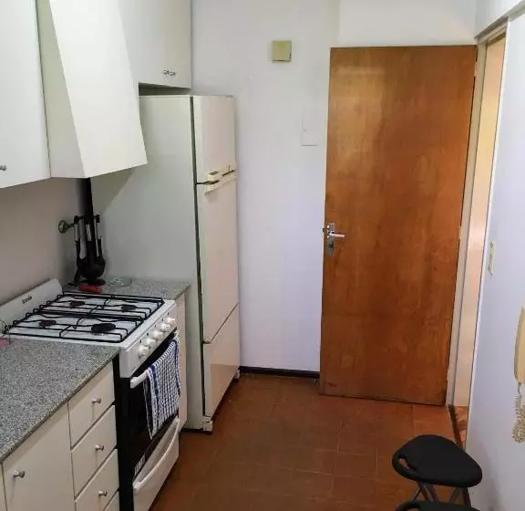 Cómodo Y Agradable Departamento Céntrico