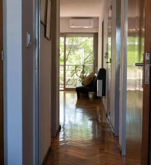 Cómodo Y Agradable Departamento Céntrico