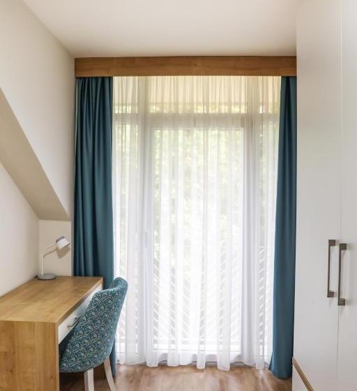 Grand Park Rooms & Apartments